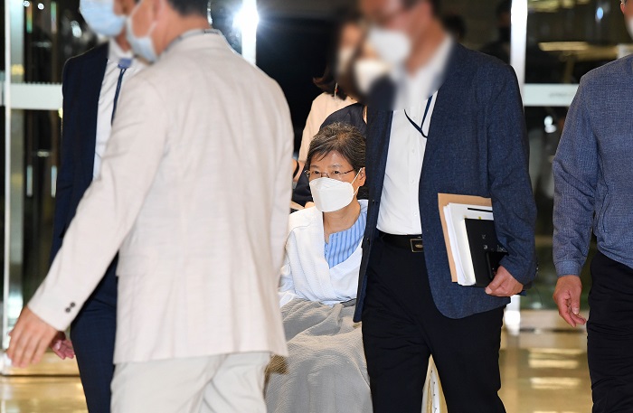 박근혜 전 대통령이 지난 7월 20일 오후 서울 서초구 서울성모병원으로 입원했다. (사진/뉴시스)
