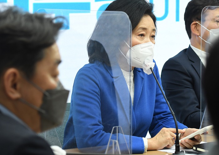 박영선 전 중소벤처기업부 장관이 더불어민주당의 분당 가능성을 언급했다. (사진/뉴시스)